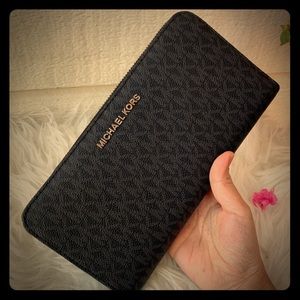 Michael Kors large wallet